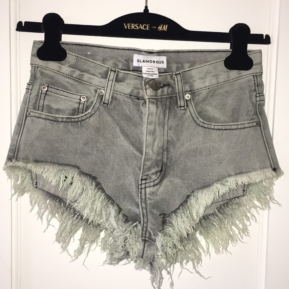 Glamorous Denim Shorts - Picture 7 of 8